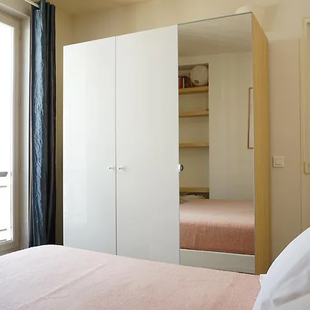 Rue Bonaparte - 6 * Париж
